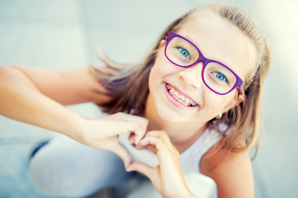 Hamilton Dental offers orthodontic services including braces, clear braces and dental retainers in Hamilton, NJ